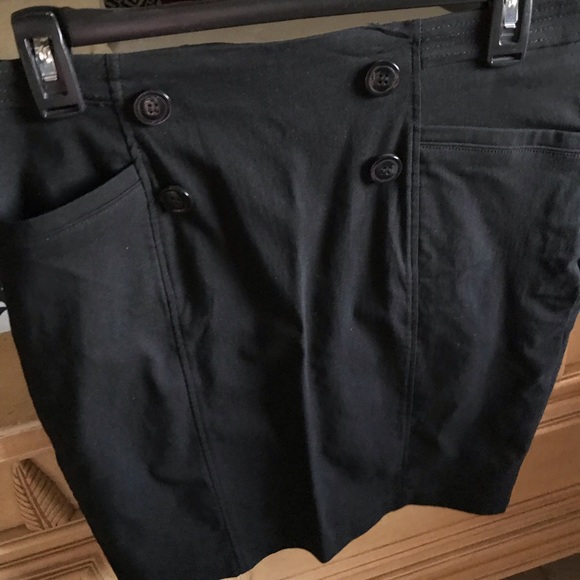 Skirt - Picture 1 of 3